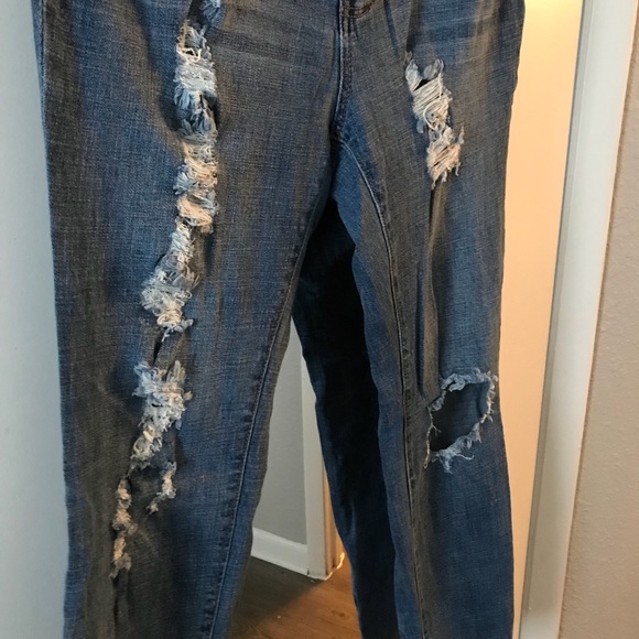 Sz 14 Forever 21 Distressed Skinny Jeans - Picture 4 of 4
